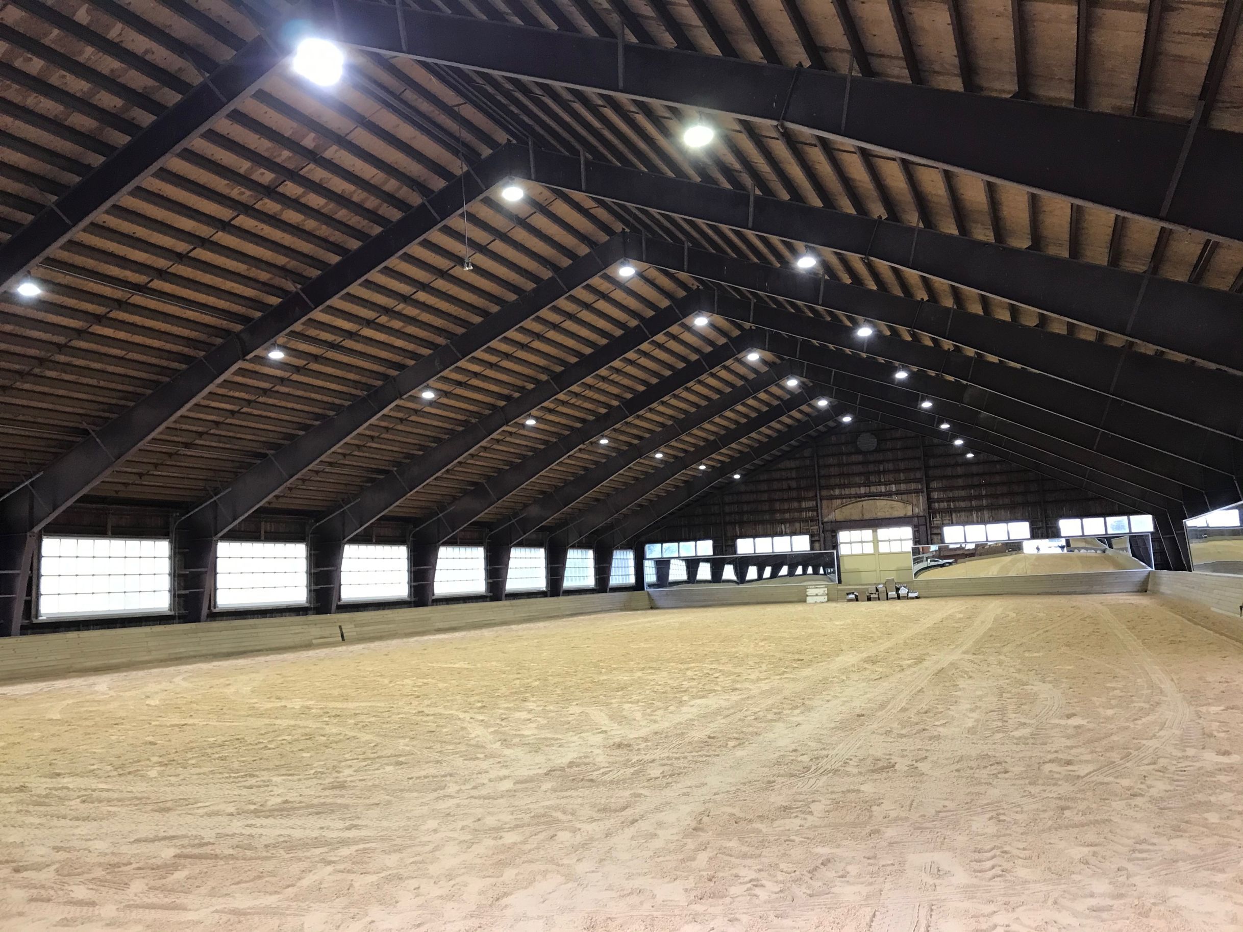 Distribution Centers & Warehouses - Photo 1